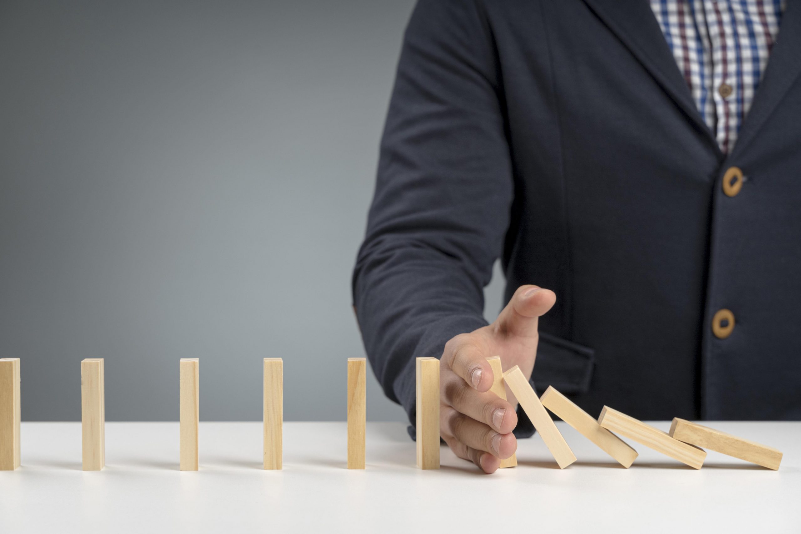 wooden-blocks-stopped-from-falling